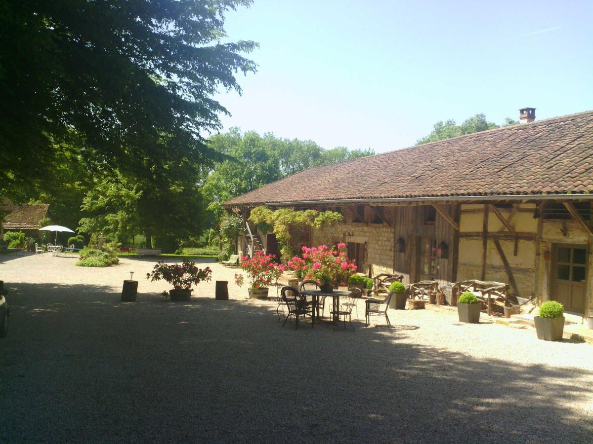Bed and Breakfast La Ferme De Marie Eugenie Bruailles Exteriér fotografie